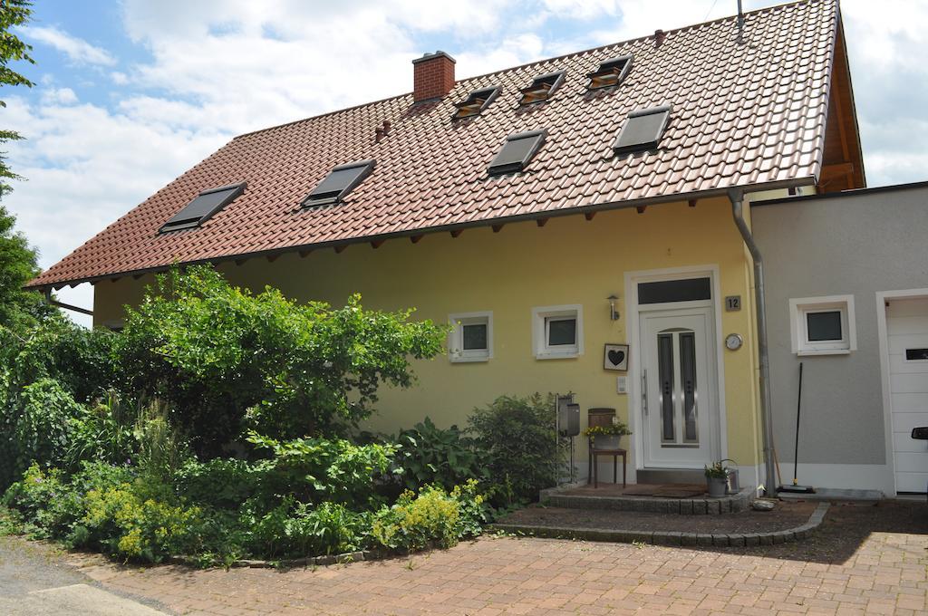 Ferienwohnung Kaestle Bad Bergzabern Ruang foto